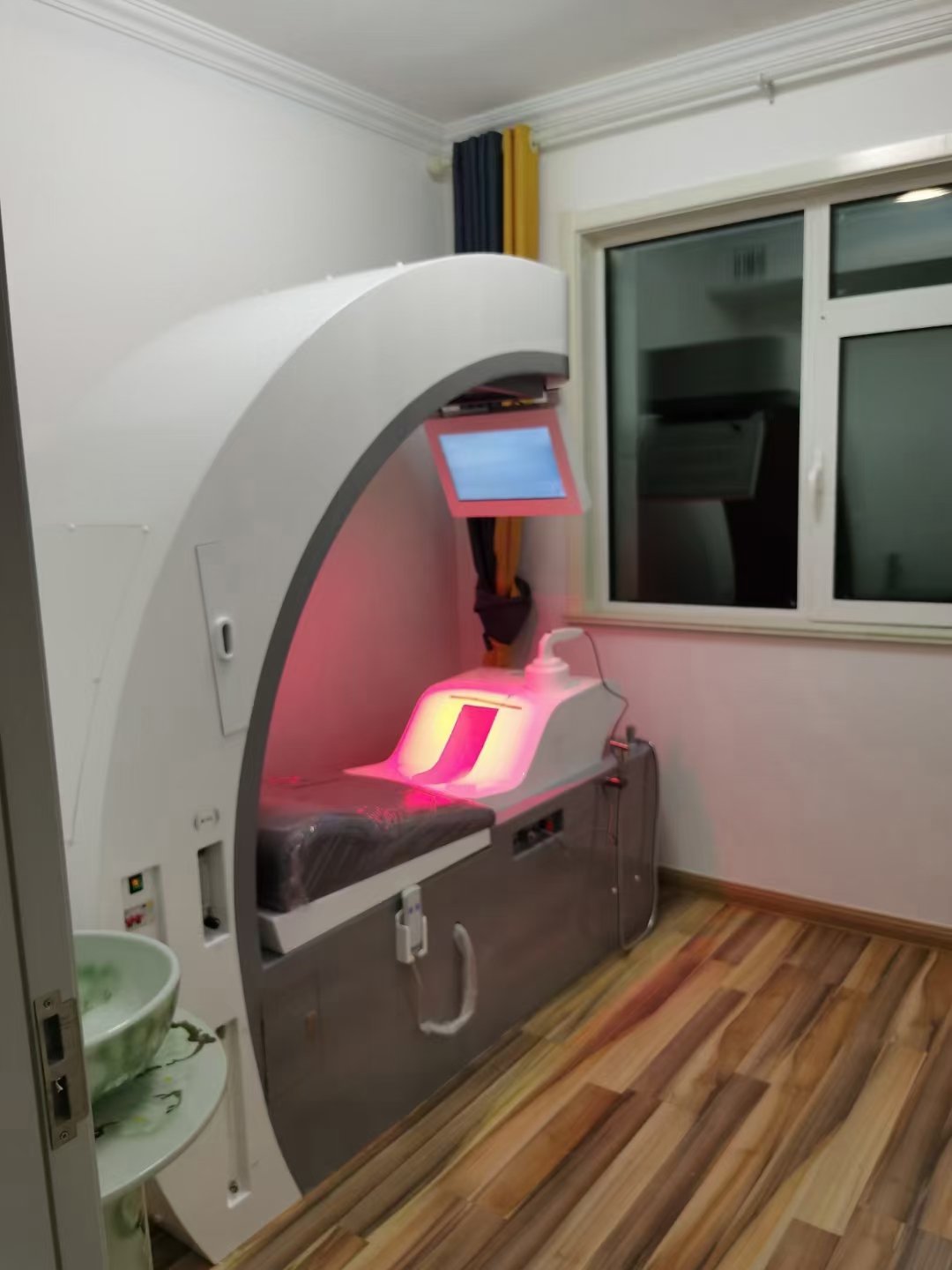 professional colon hydrotherapy equipment in medical clinic setting