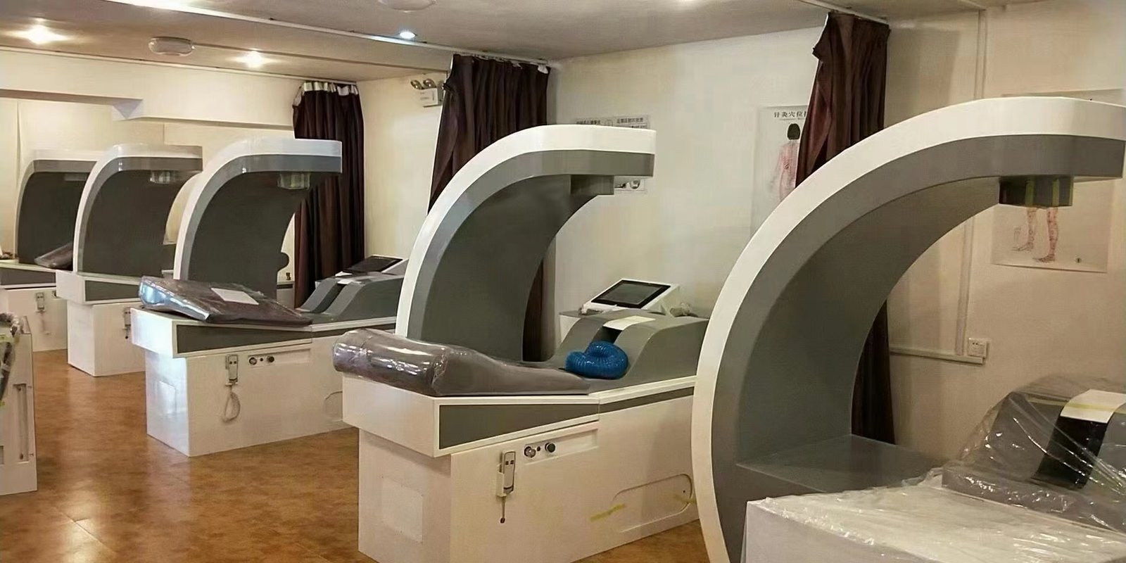 Private label colonic machine with custom branding for distributor