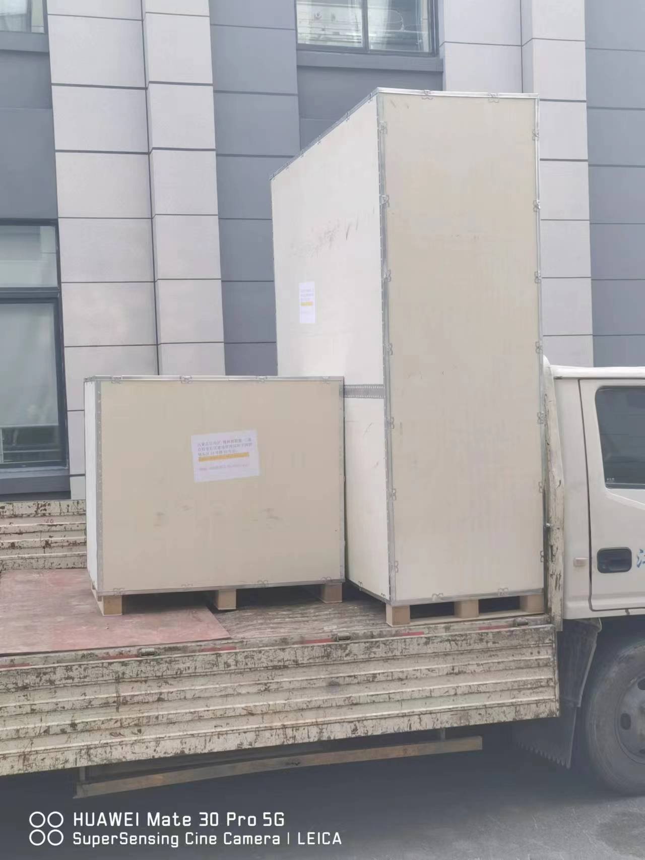 Secure wooden crate packaging for international colonic machine shipment