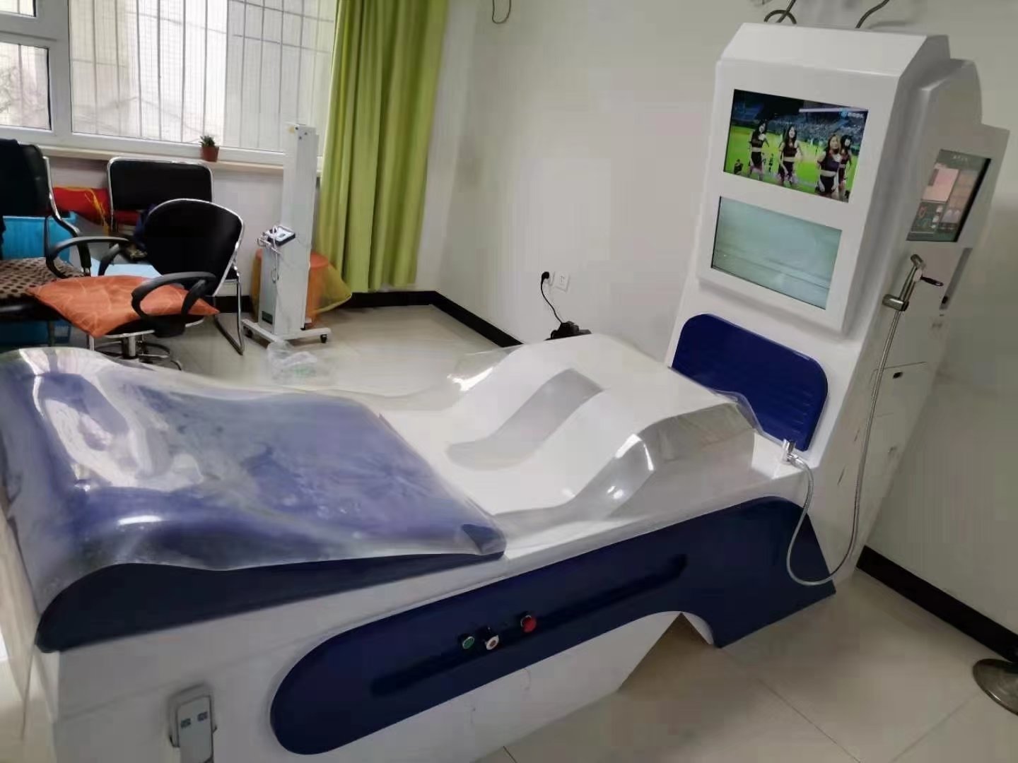 Successful wellness center using MAIKONG colon hydrotherapy equipment